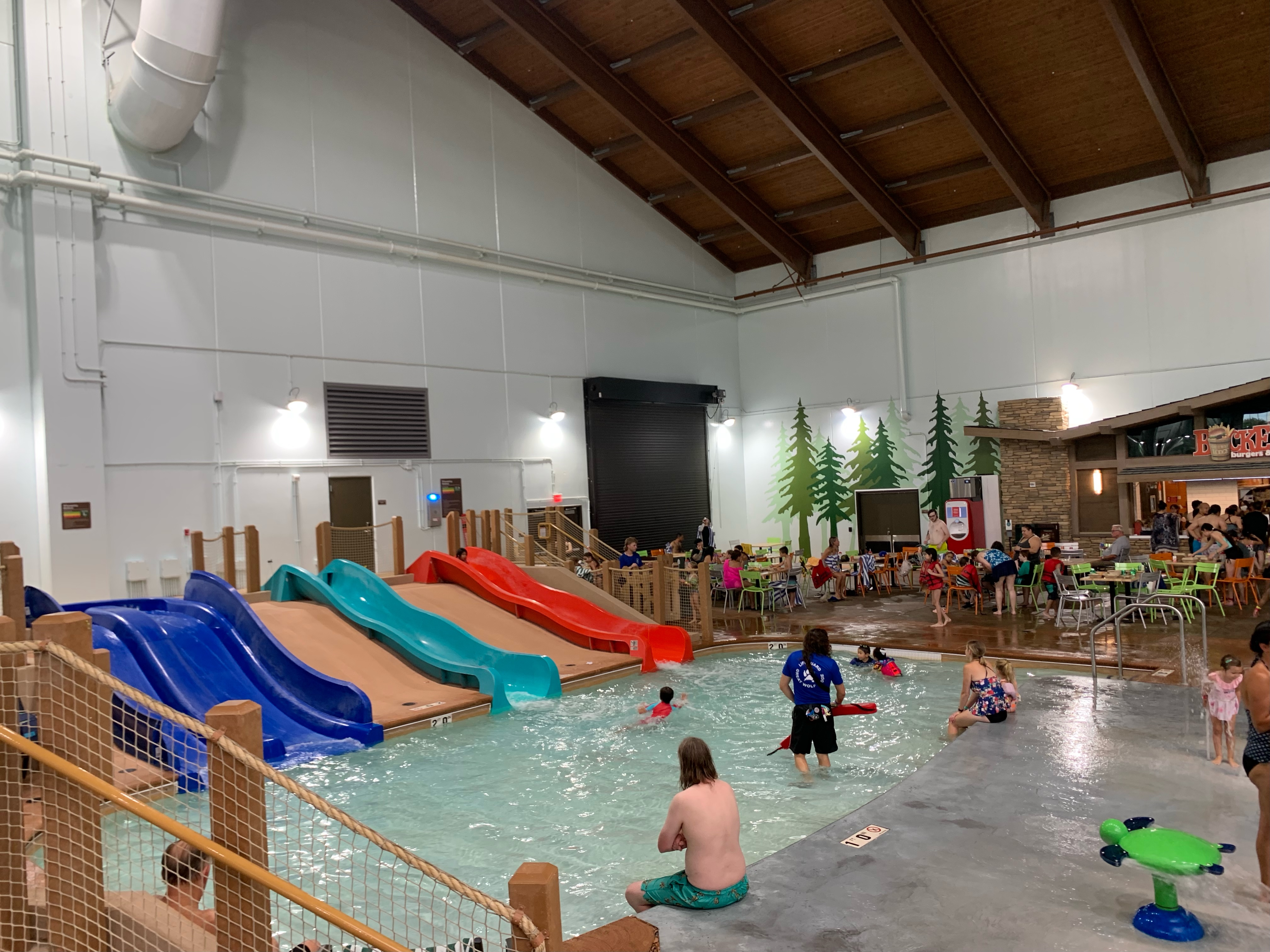 toddler slides at the indoor water park at Great Wolf Lodge in manteca california