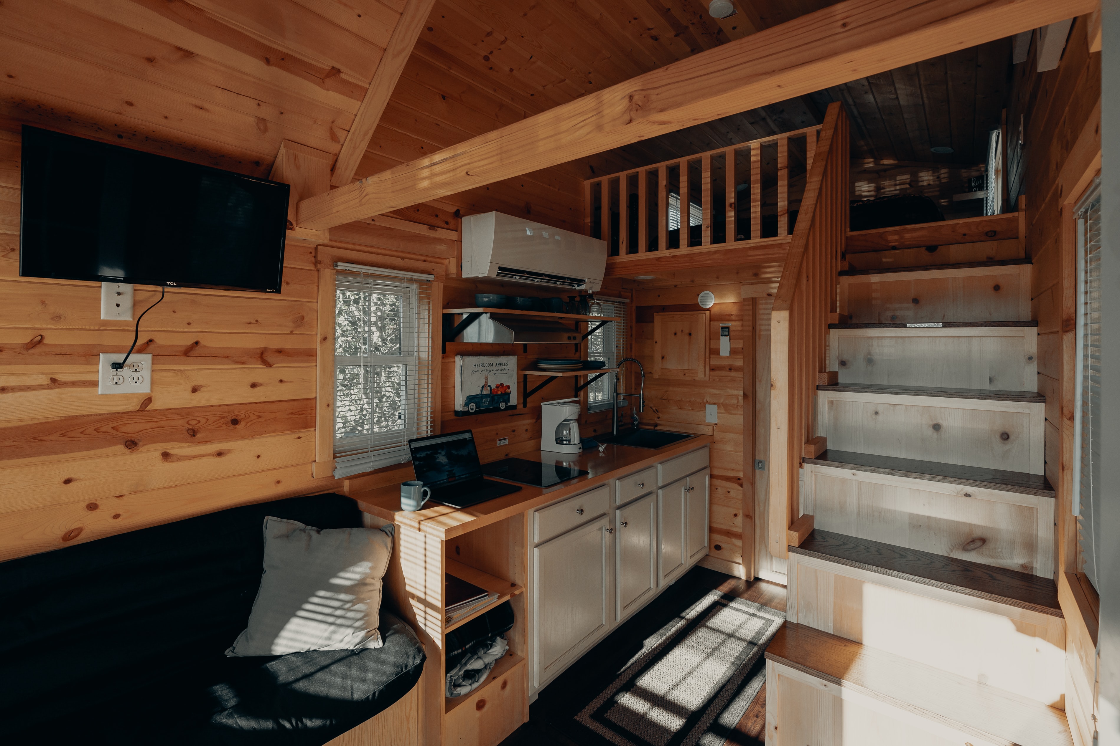 tiny house cabin for glamping